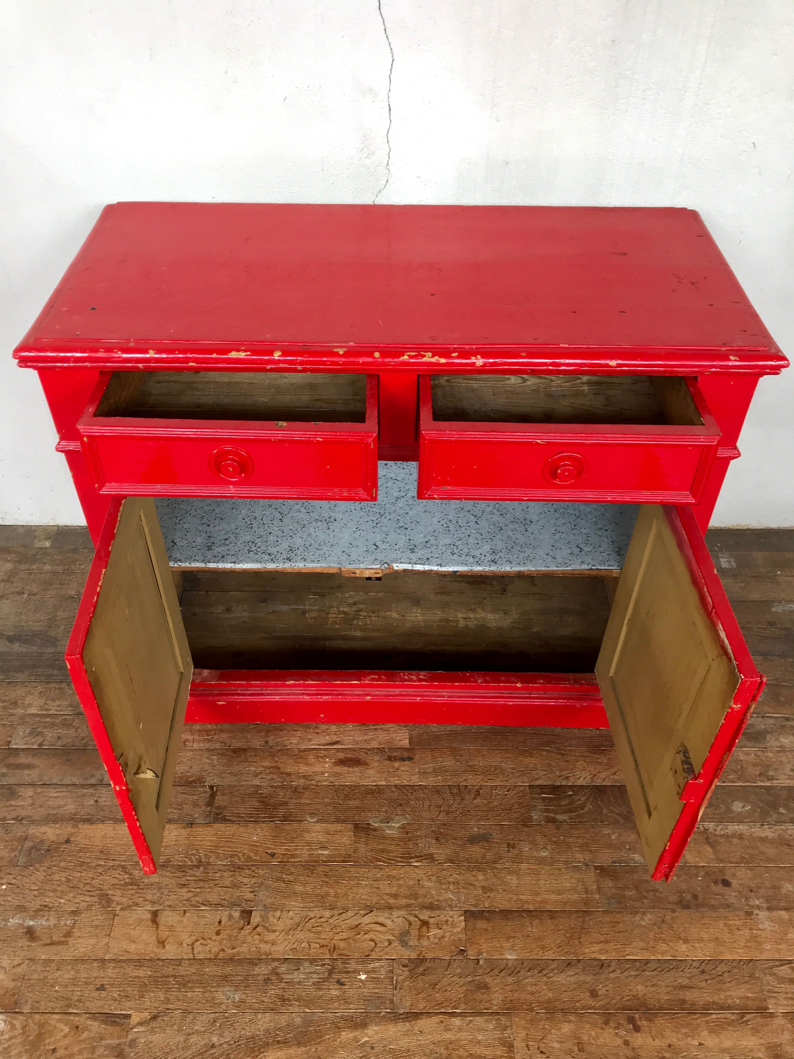 Old parisien buffet 1950