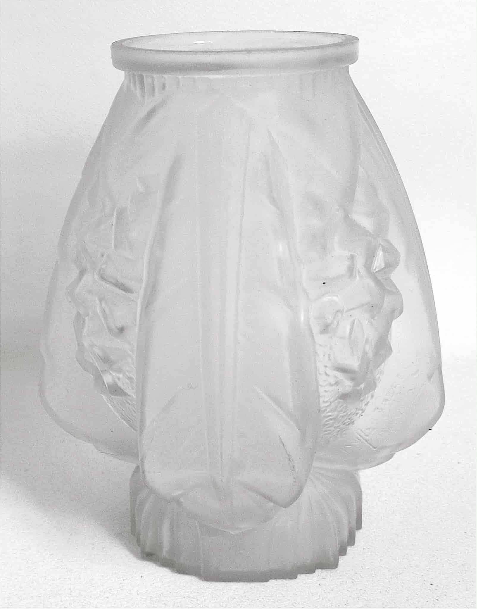 Art vase signed Muller, Height 20 cm