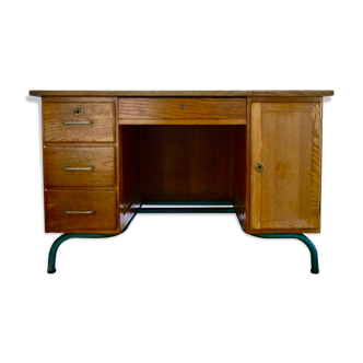 Desk 50