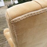 Padded gold toad chair