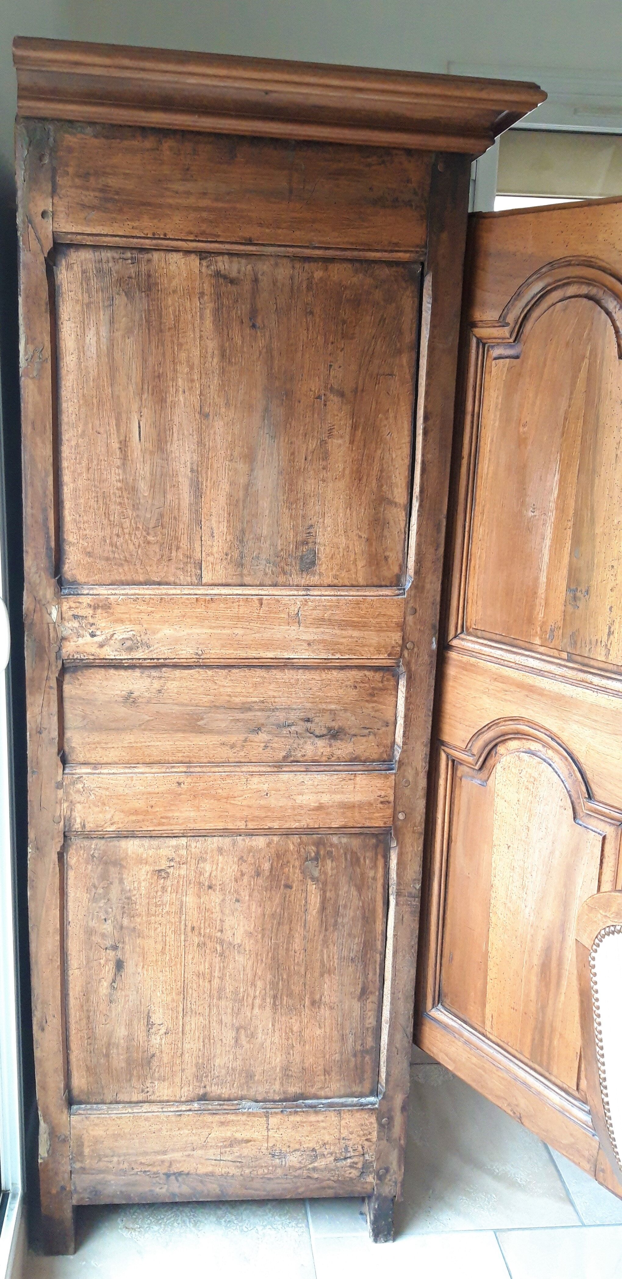 Wardrobe 2 doors solid walnut