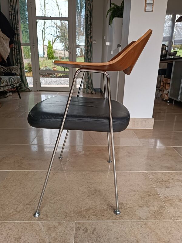 Chaises 675 Robin Day pour Habitat