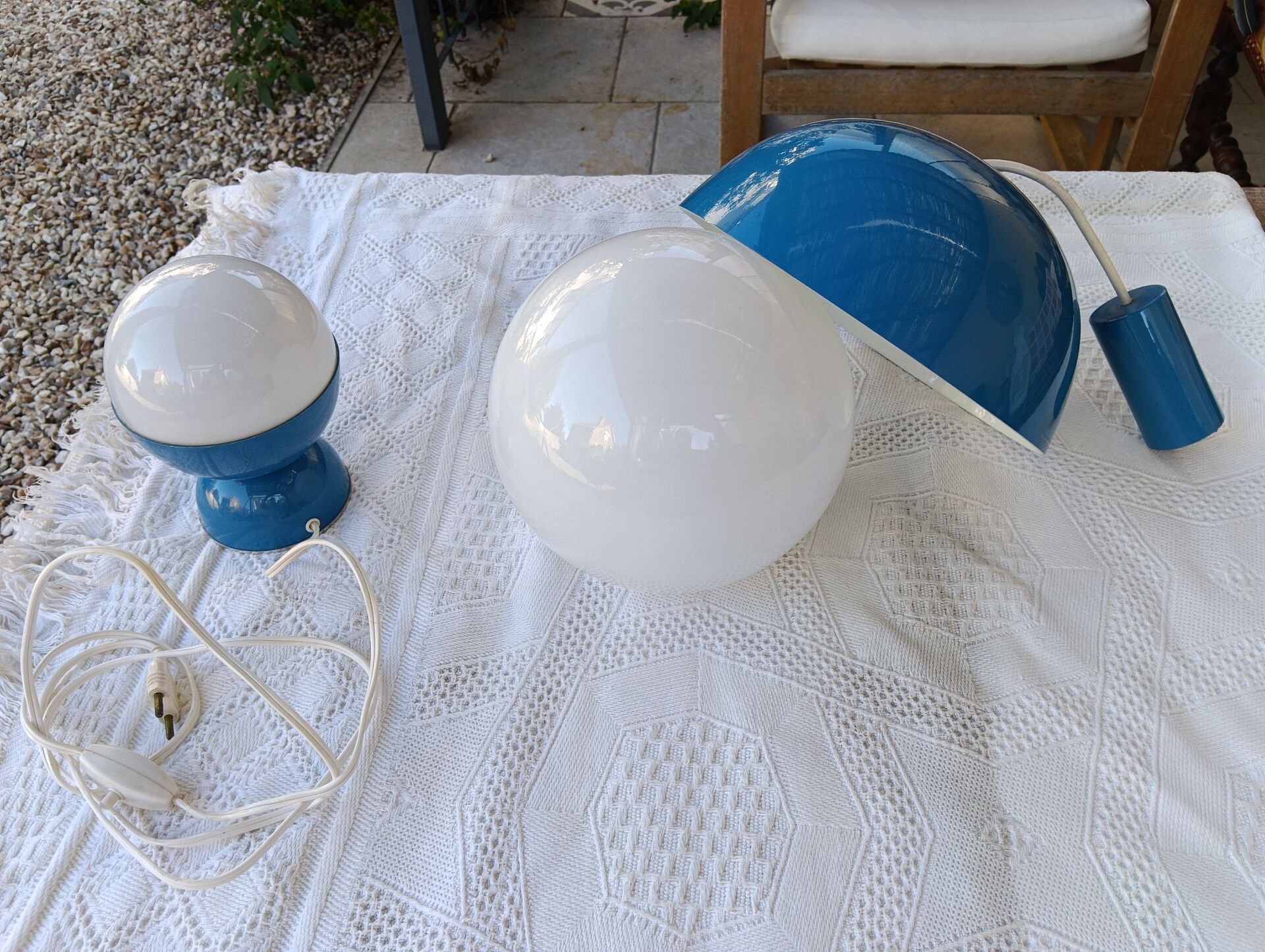 Blue and white suspension