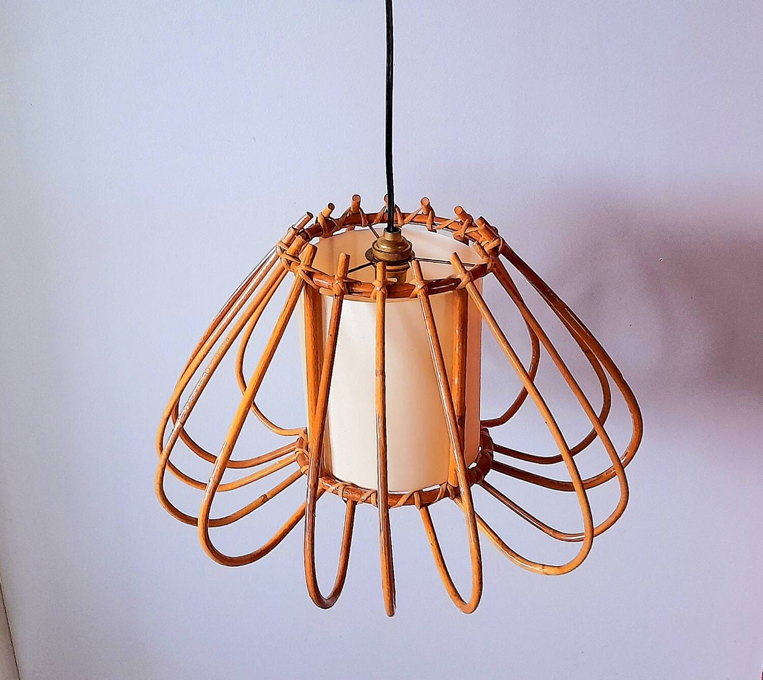Rattan suspension, Louis Sognot 60s.