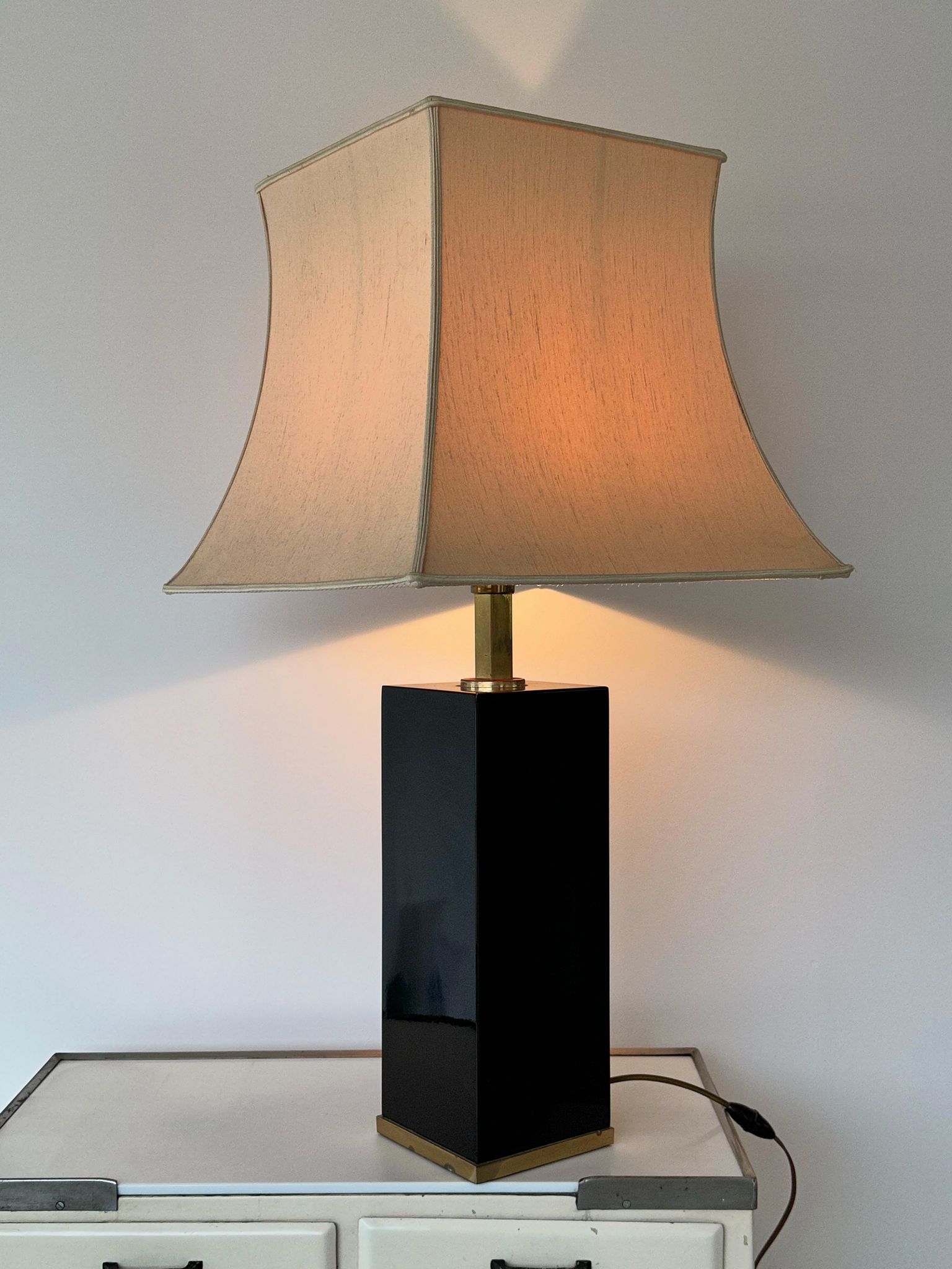Large designer lamp to table of the 70s