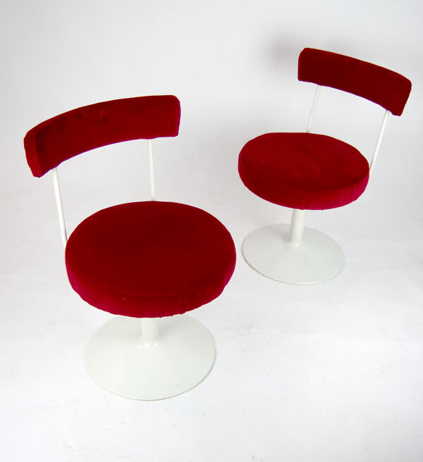 Chaise cocktail tulipe rotative des années 60 en velours rouge