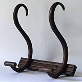 Portemanteau en bois courbé