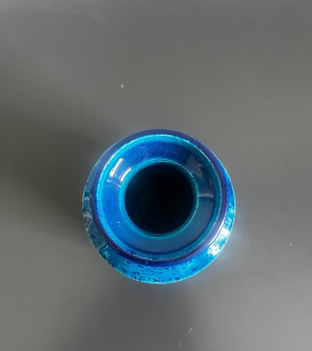 Ceramic vase "Liberty Blue".

Designer Aldo Londi