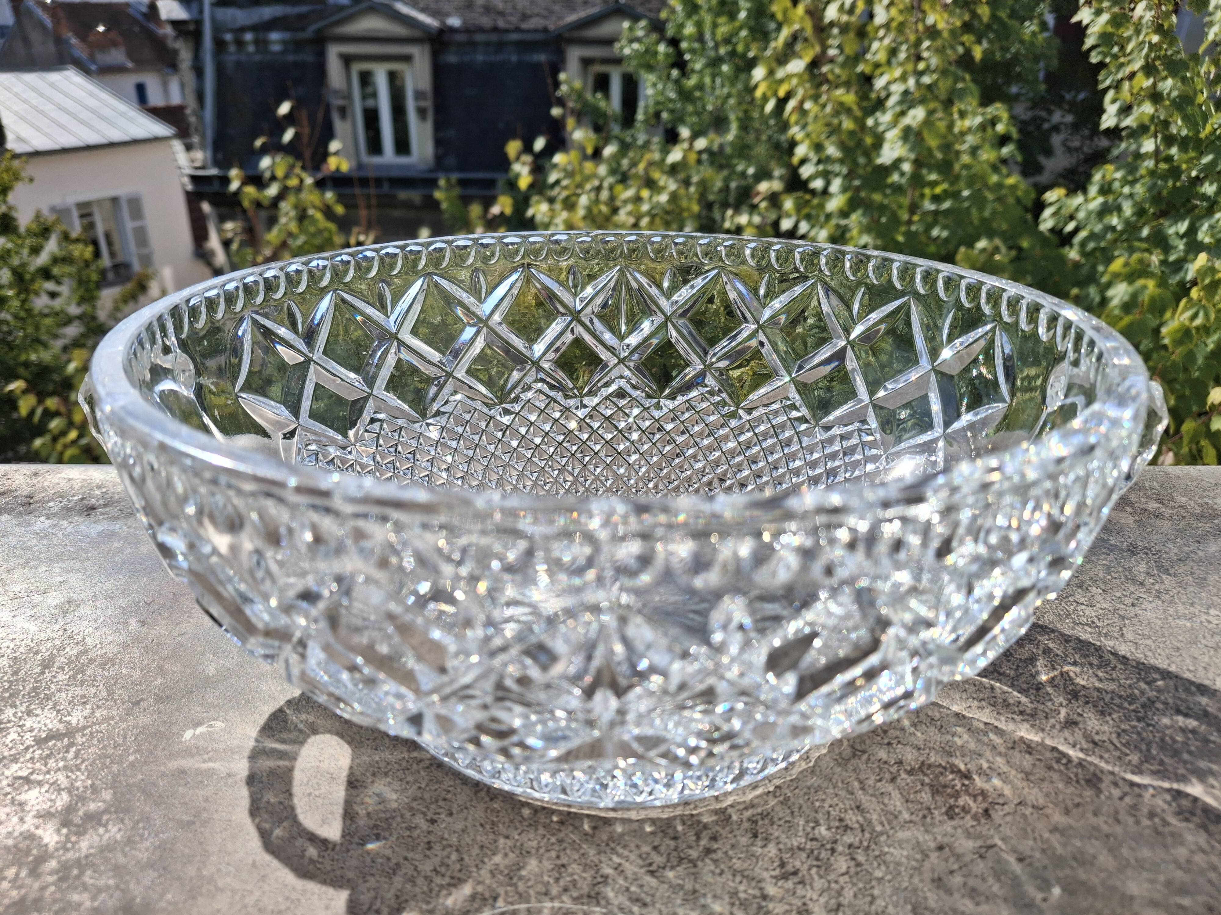 Large crystal bowl with 2 handles, diameter 23 cm, height 9.6 cm