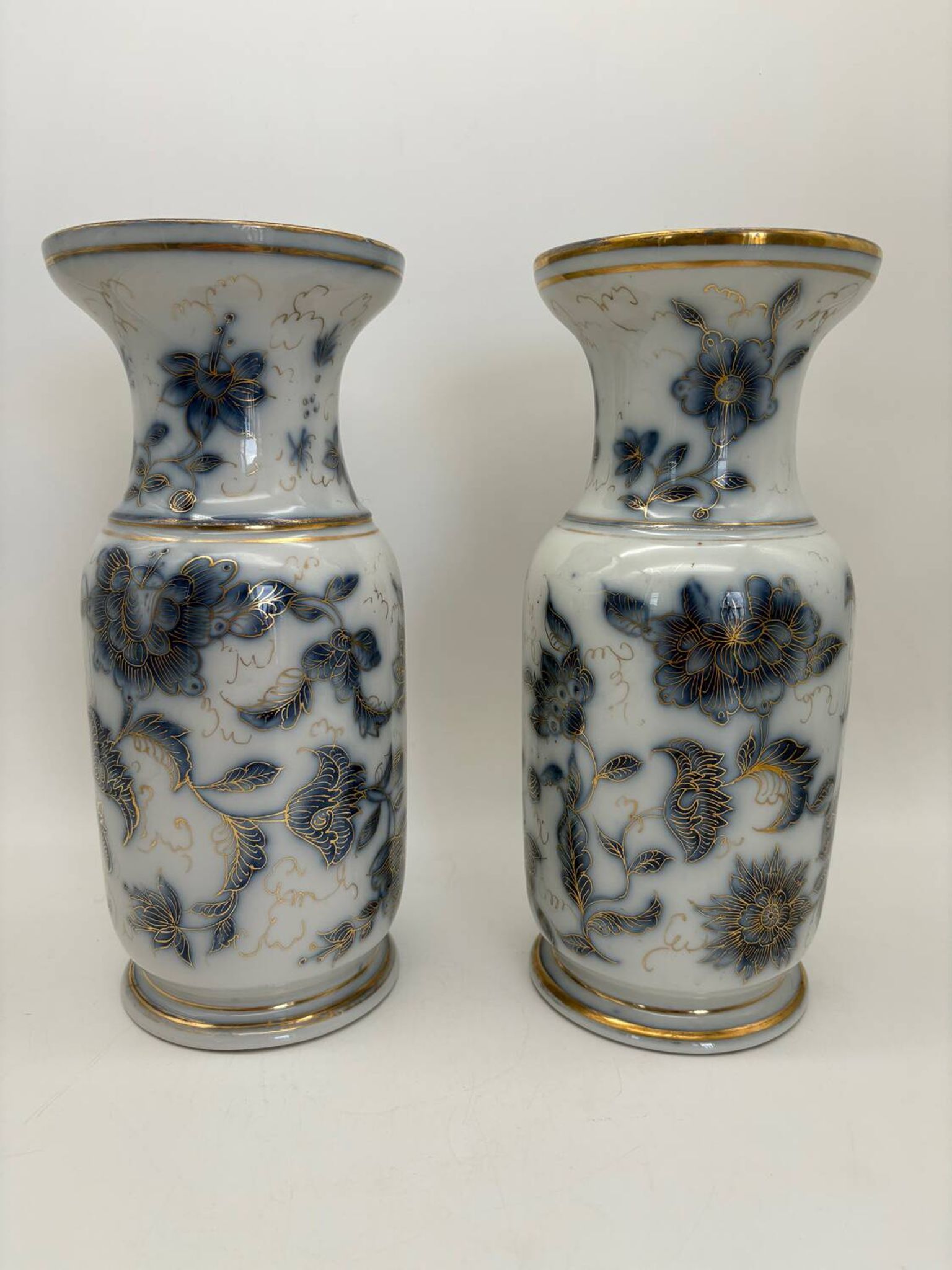 Pair of Bayeux porcelain baluster vases, 19th century