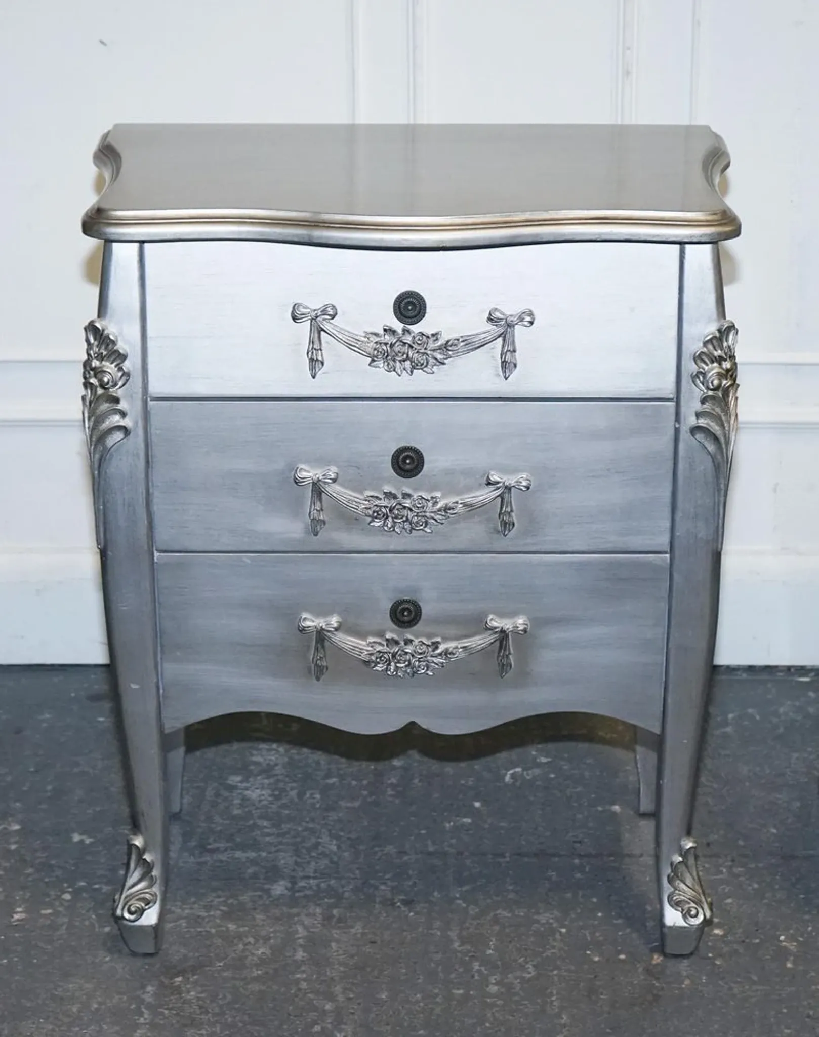 Baroque Grey Silver 3-Drawer Bedside Tables, Set of 2