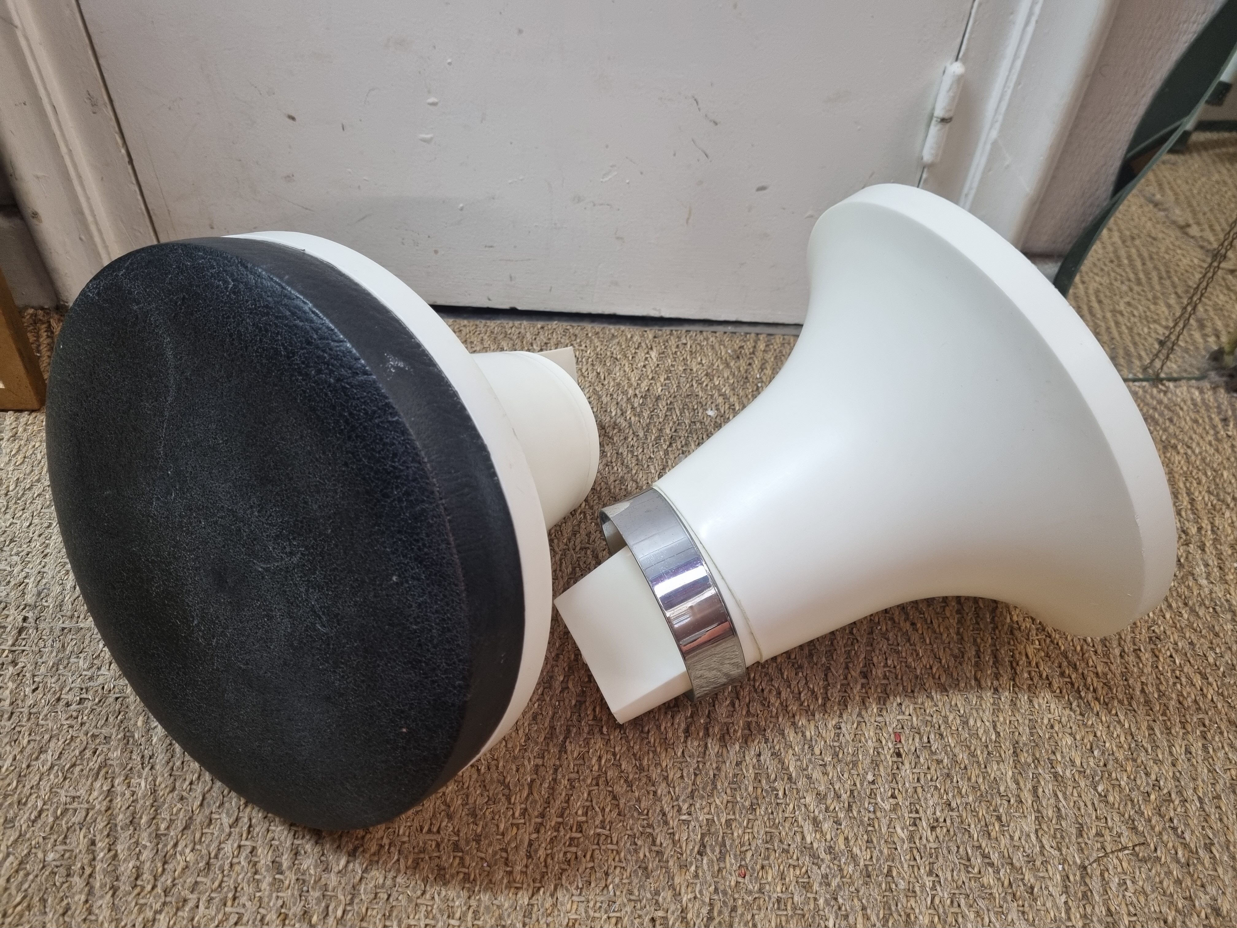 Stool tam tam top skaï black from 1970