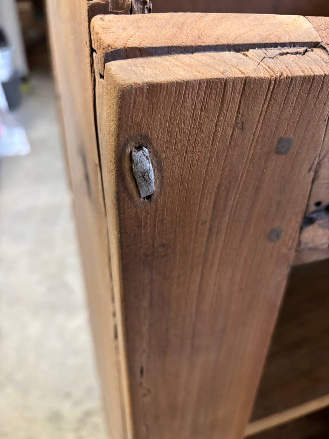 One-door writing desk