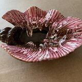 Cup in the shape of pink shell