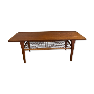 Scandinavian coffee table in teak and wicker 1960