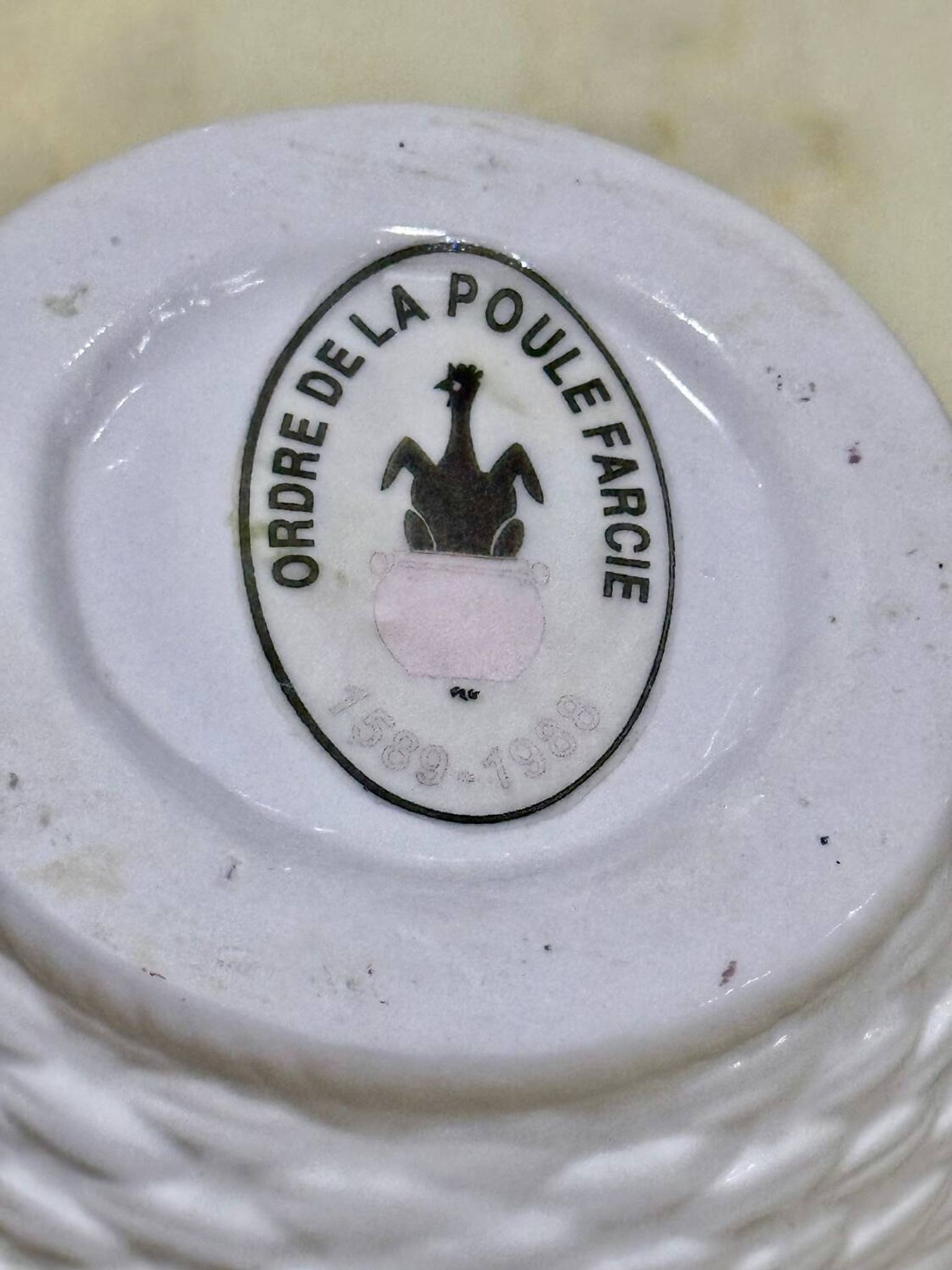 Sugar bowl Bonbonniere Hen vintage ceramic