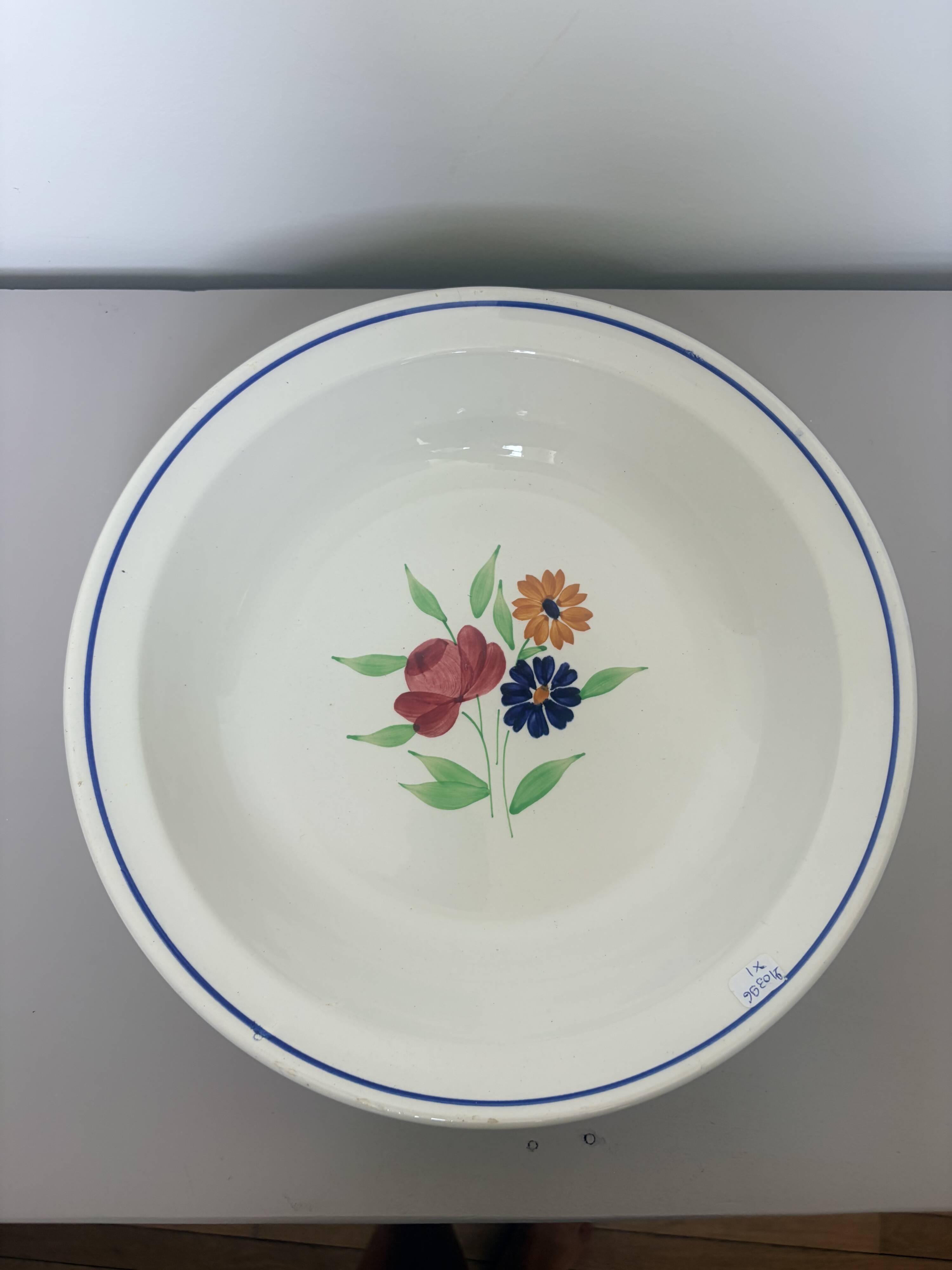 Plat de service rond et creux Badonviller 210396