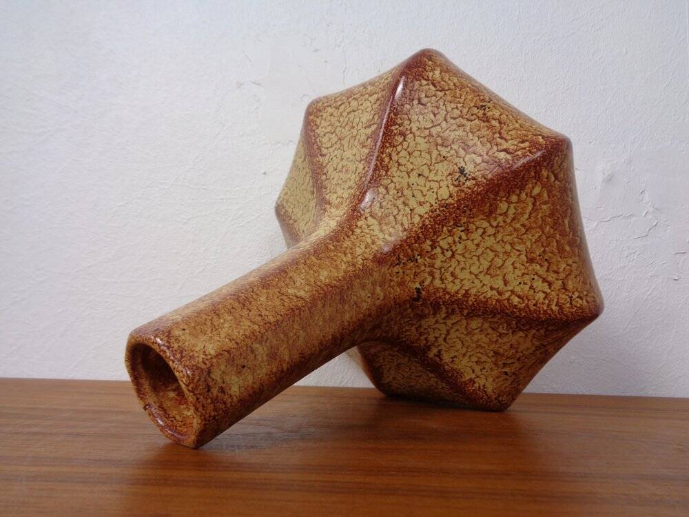 Italian ceramic vase by Roberto Rigon for Bertoncello, 1960s.