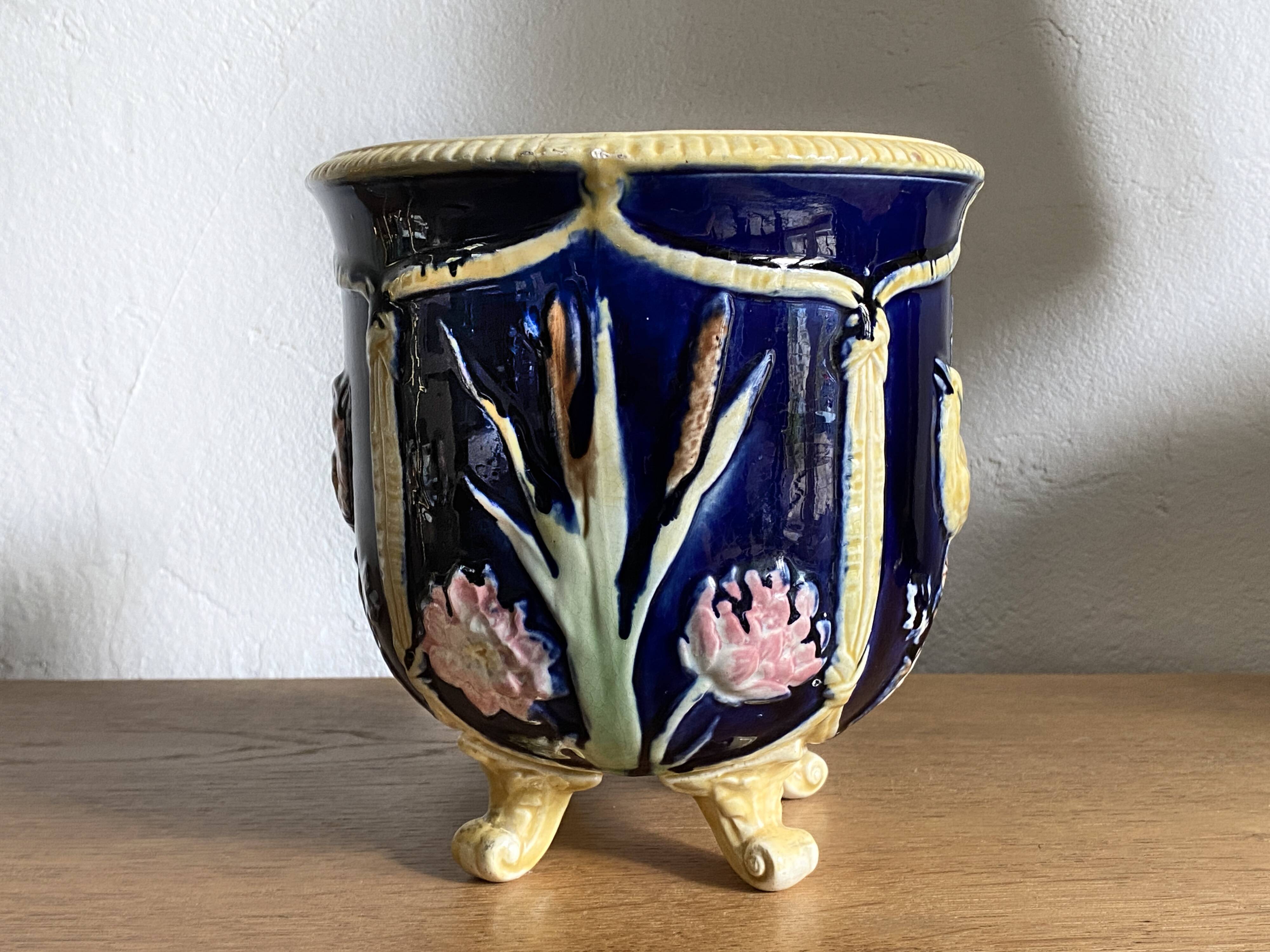 Antique earthenware flowerpot with bird decoration - circa 1900