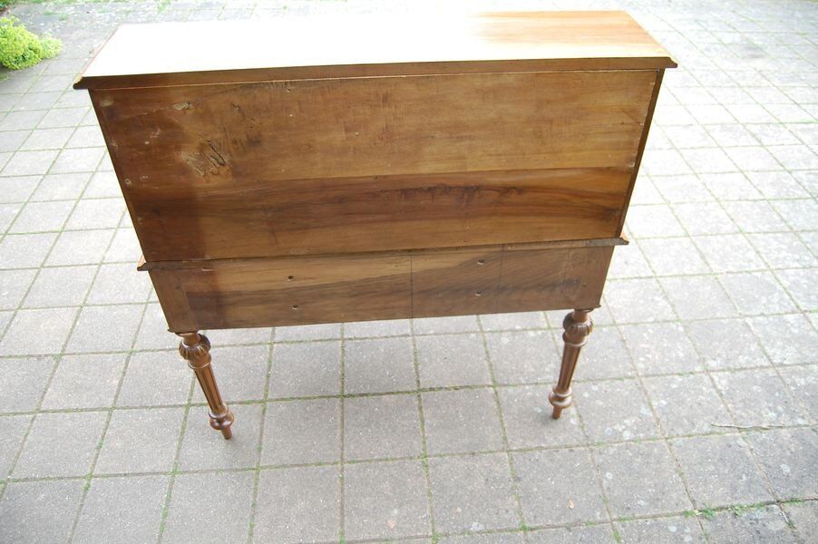 Napoleon III period tiered walnut desk from the 19th century
