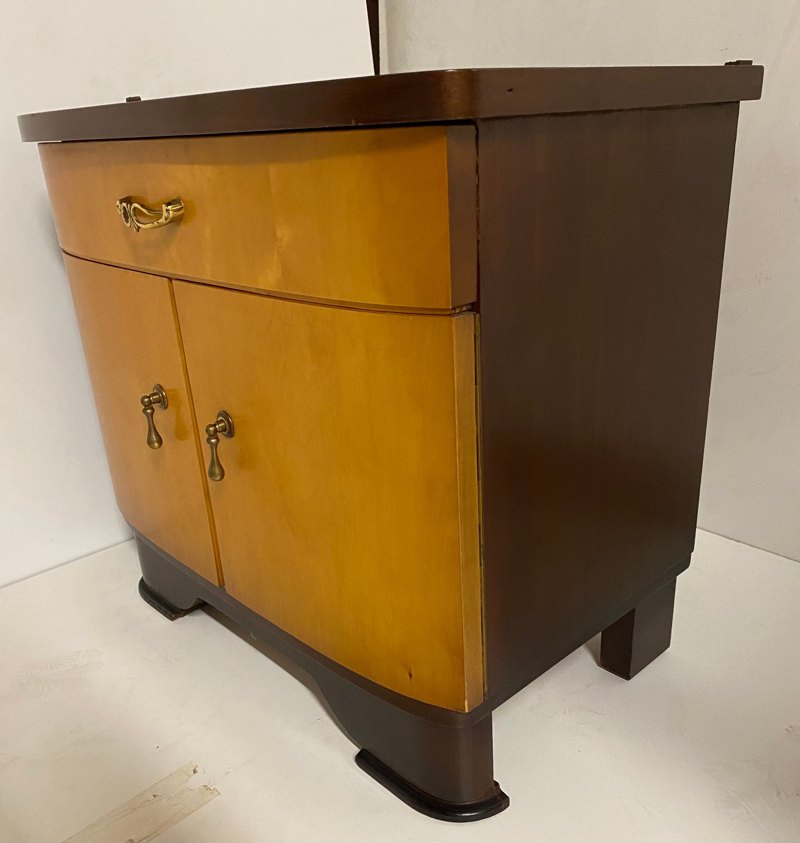 Pair of bedside table art deco