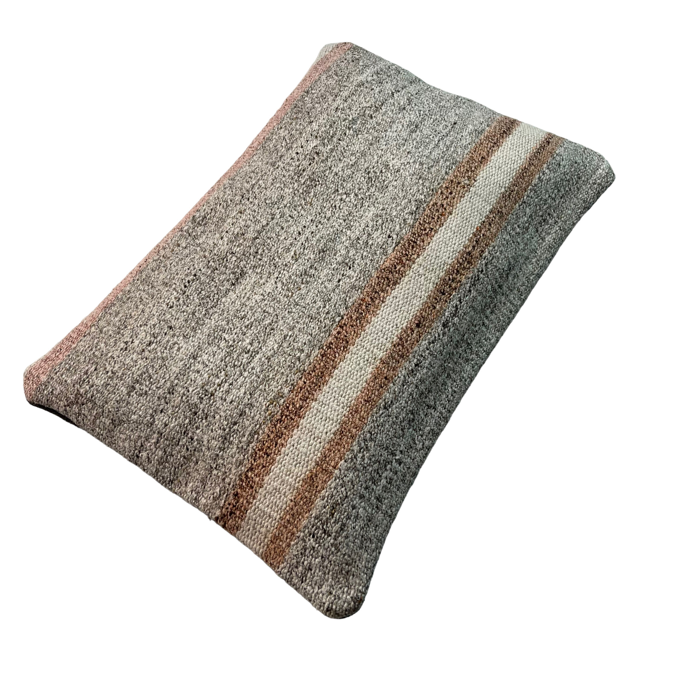 Vintage turkish handmade cushion cover, 30 x 50 cm