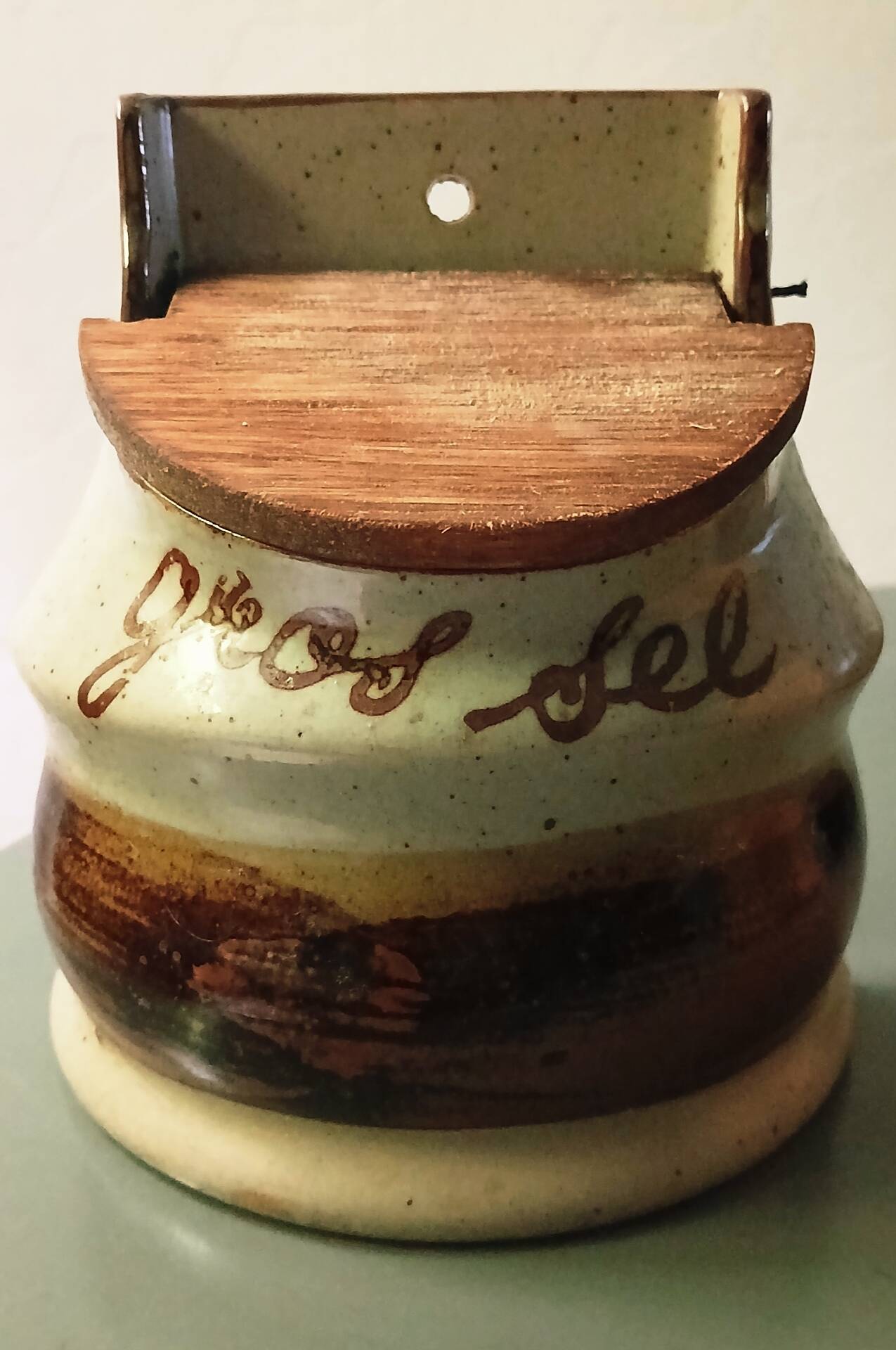 Pot gros sel en grès paysan