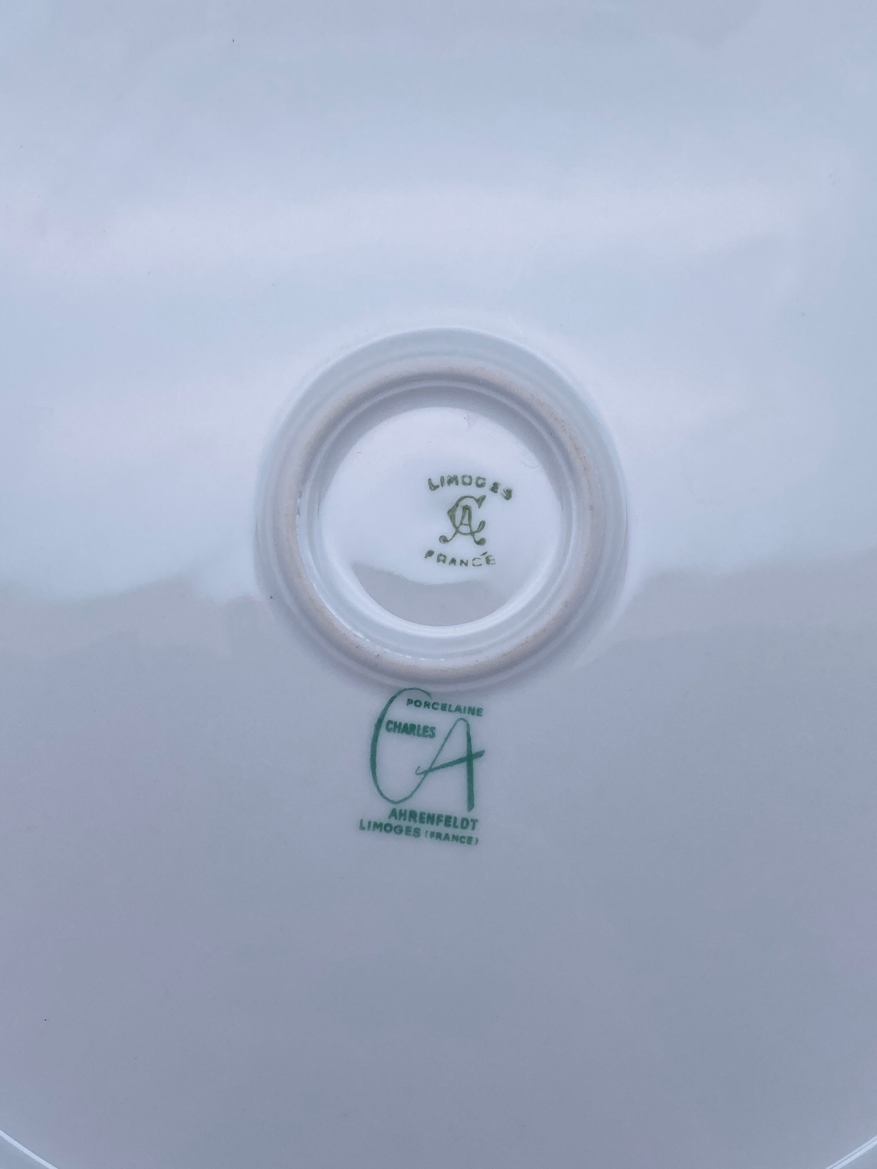 Flat round serving dish Limoges gold edging