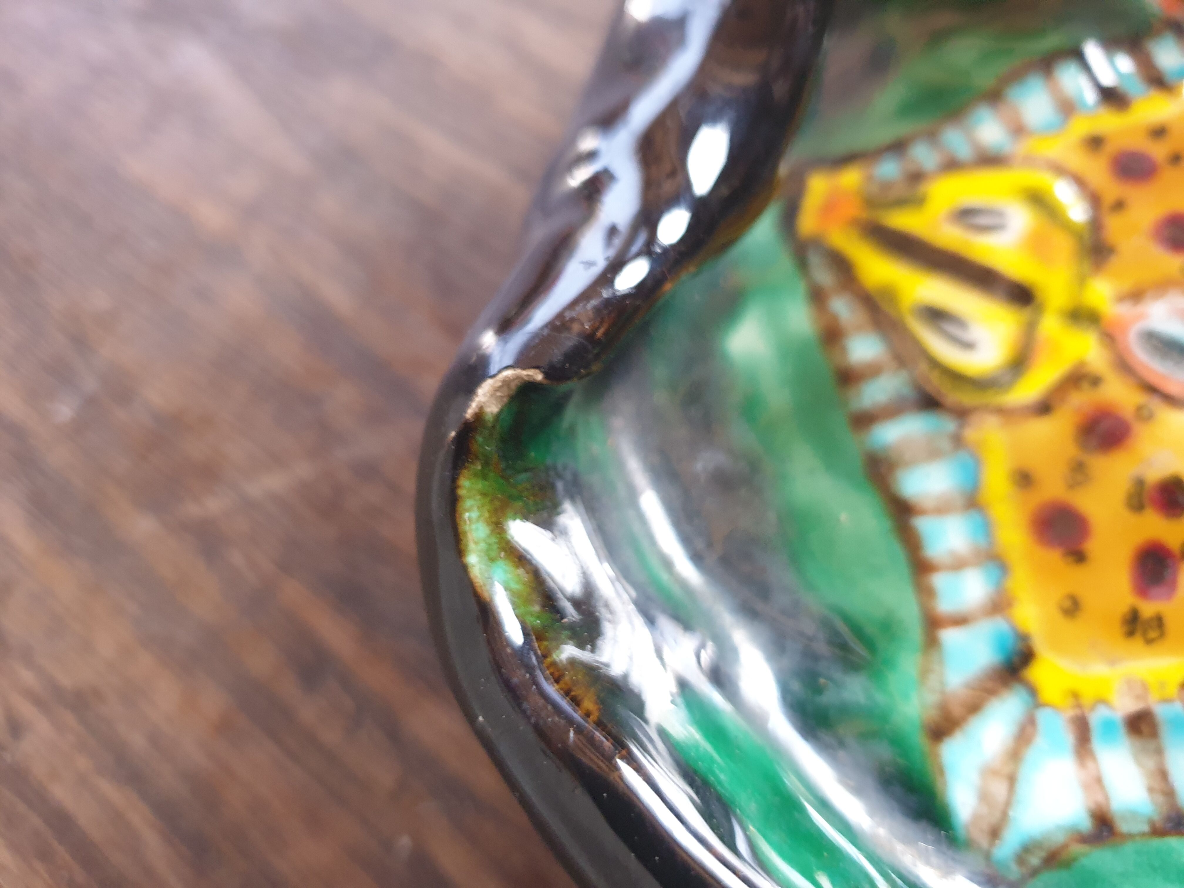 Vintage ashtray raie