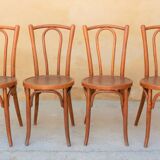 Chaise bistrot gaufrée par les éditions Baumann