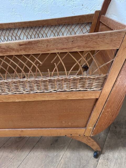Vintage cradle
