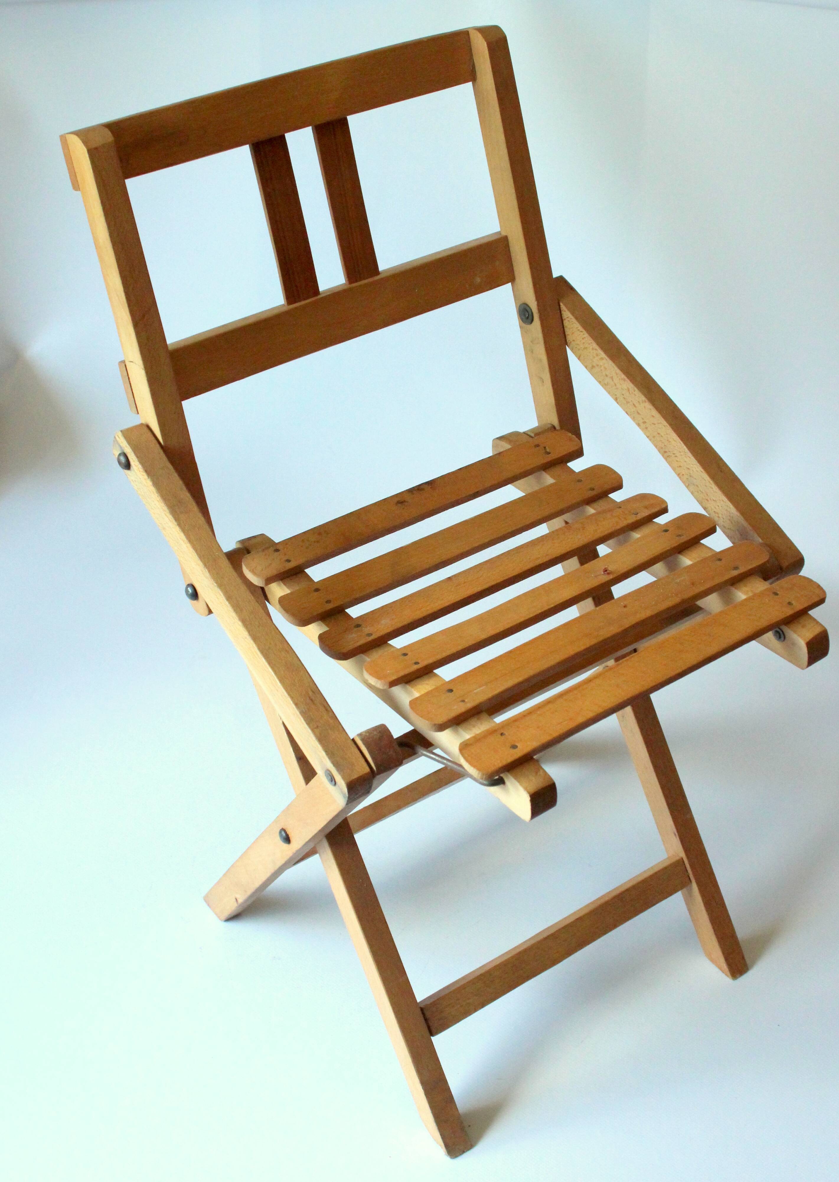Foldable wooden children stool - Vintage from the 60s