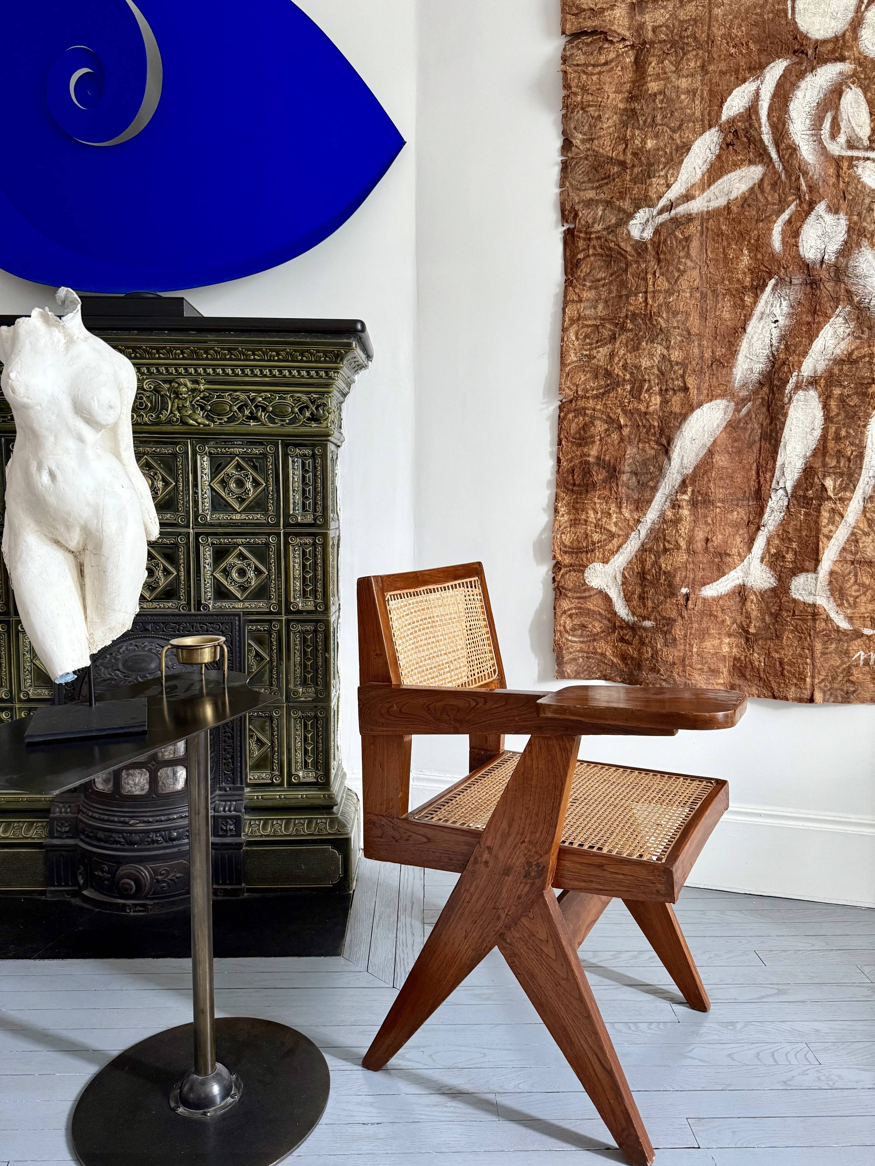 Pierre Jeanneret chaise modèle à  écritoire