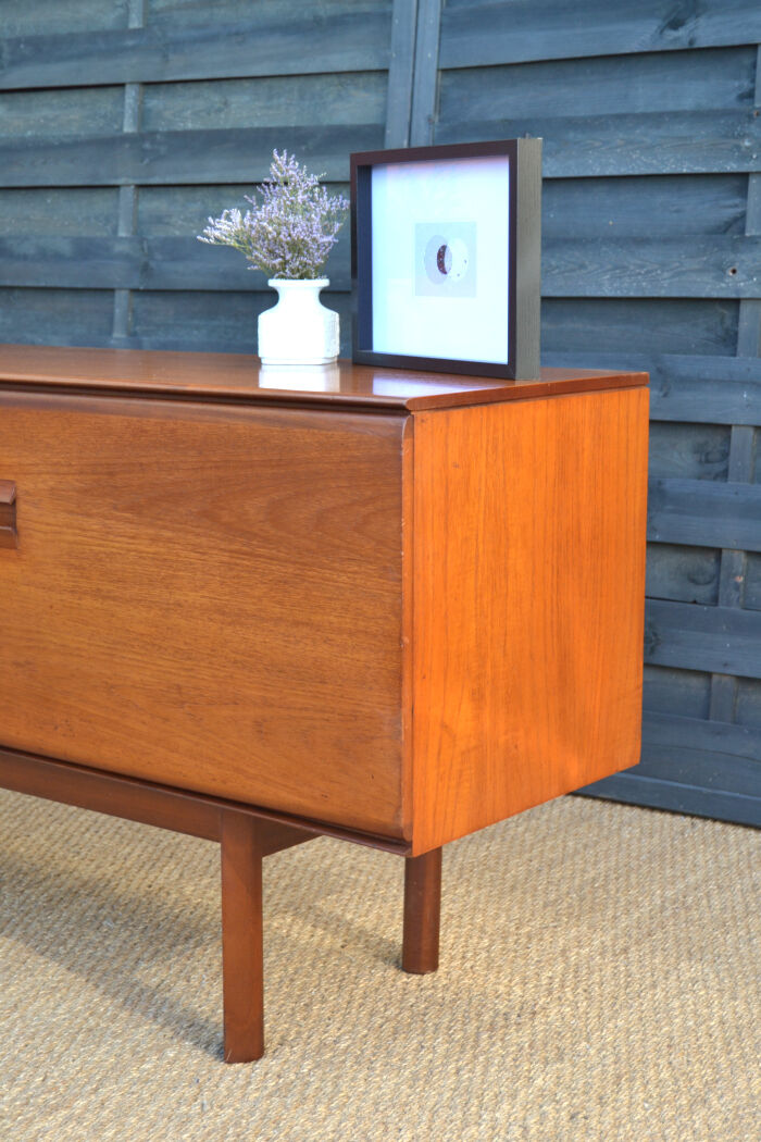 Enfilade par White & Newton 183 cm