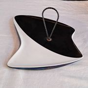 Ceramic plate
