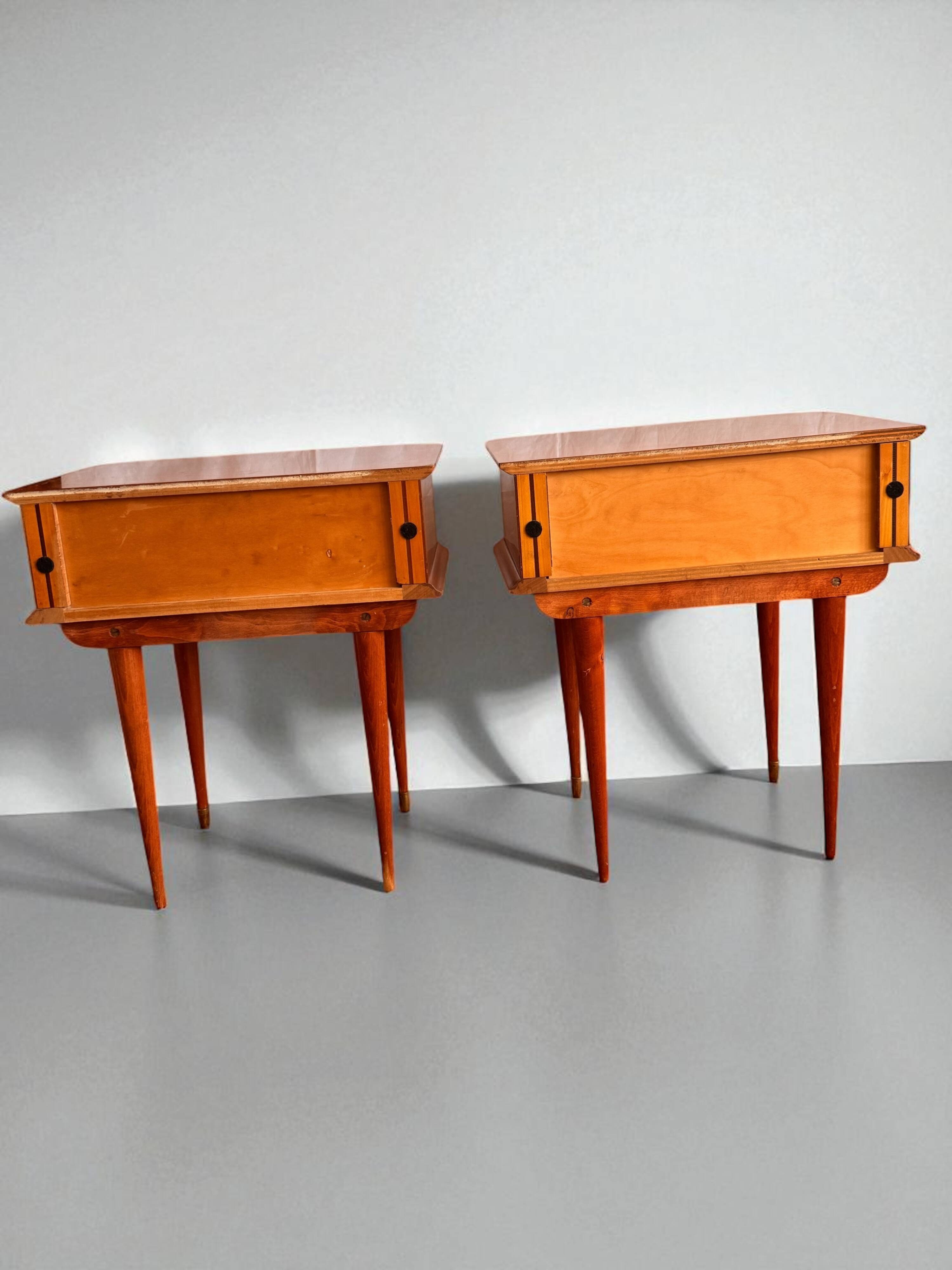 Pair of vintage 1950/60 mahogany bedside tables – tapered brass legs