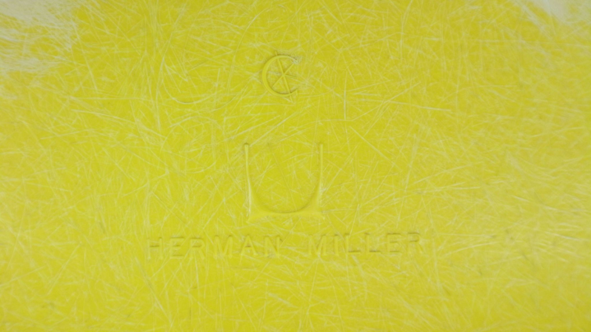 Charles & Ray Eames Set of 4 Yellow "La Fonda" Chairs for Herman Miller, 1960
