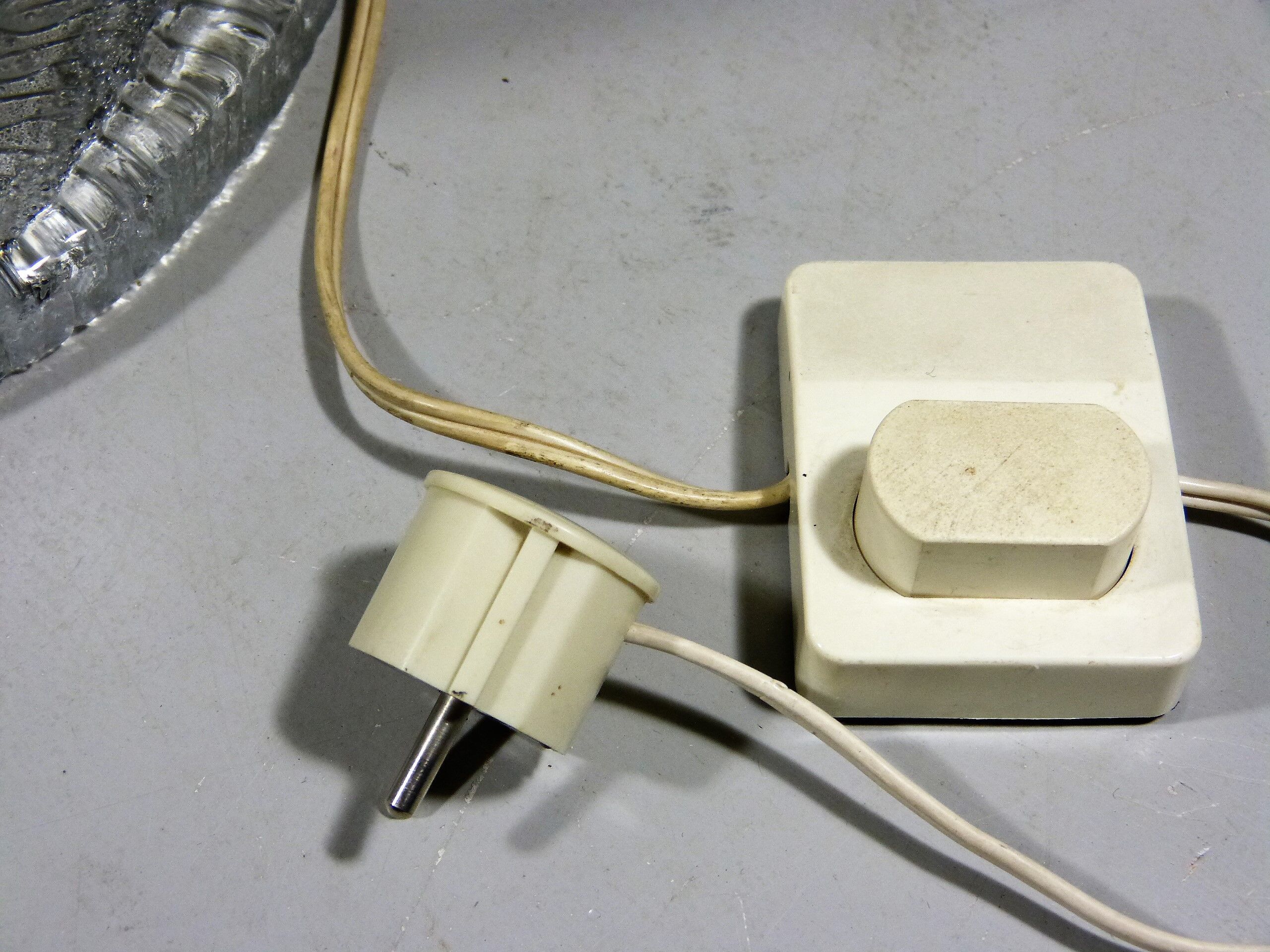 Lampe de table en verre par Mazzega, Italie