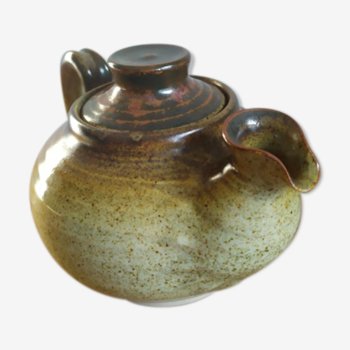 Sandstone teapot