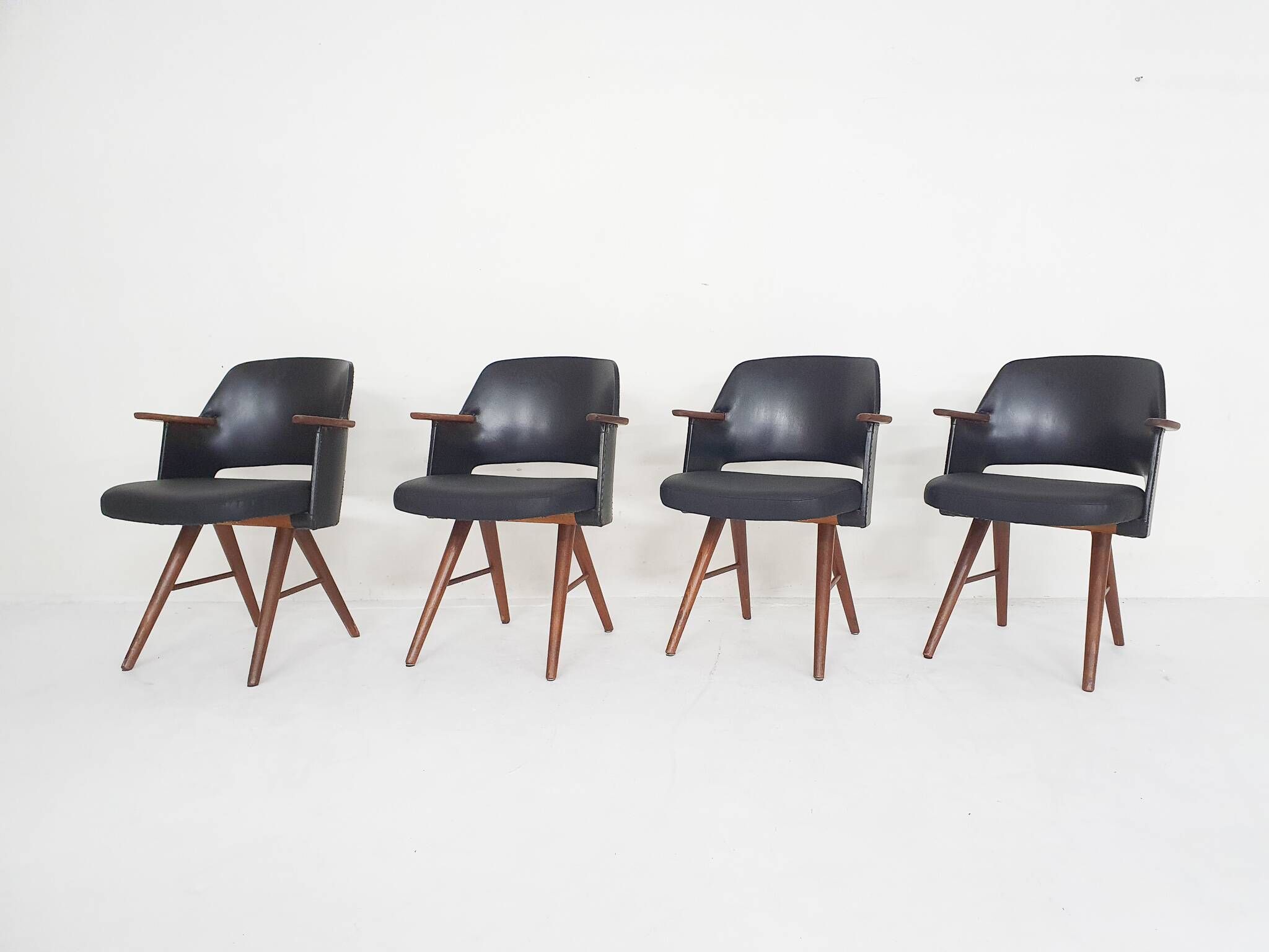 Set of four Cees Braakman for Pastoe model FT30 dining chairs, The Netherlands 1954