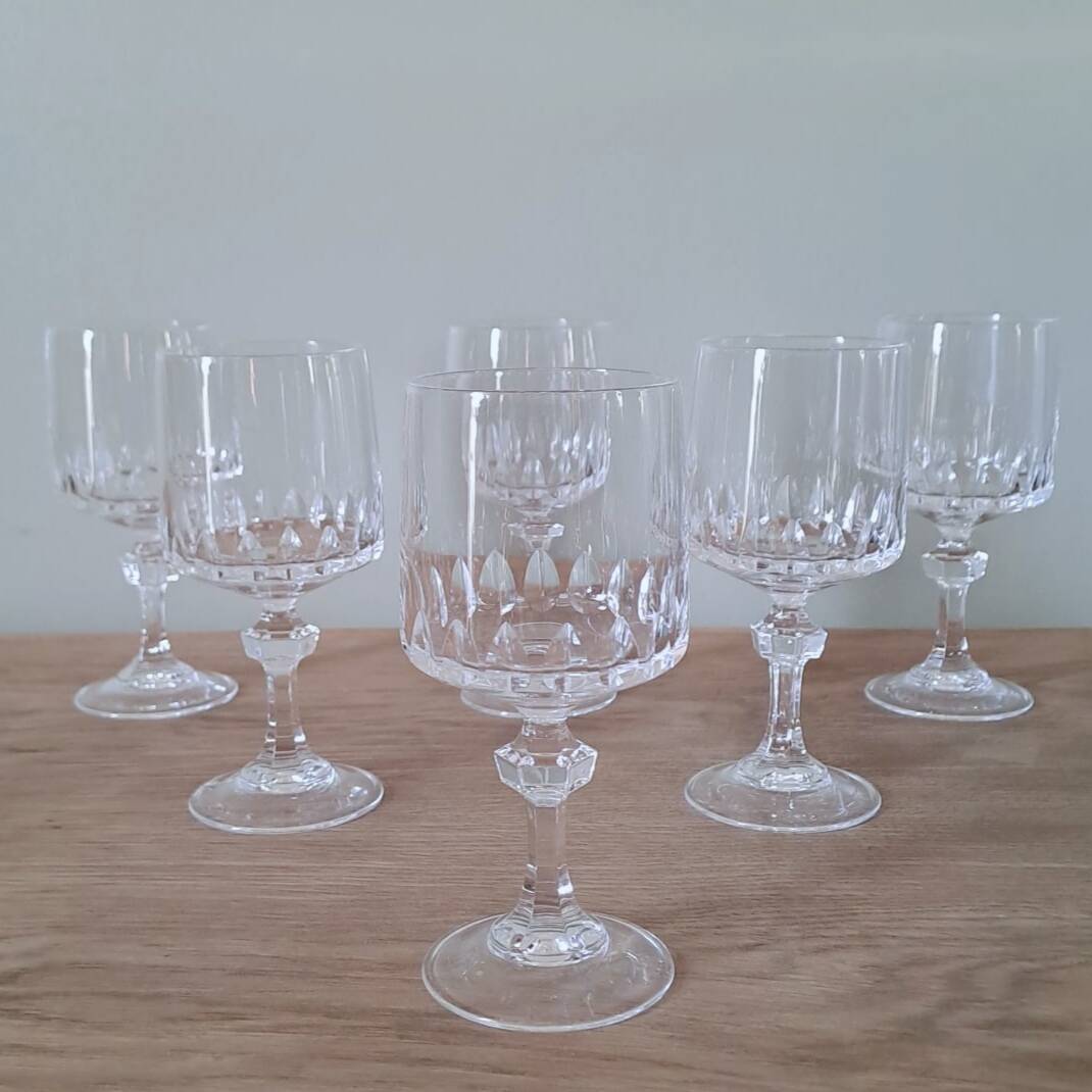 6 verres à pied en cristal