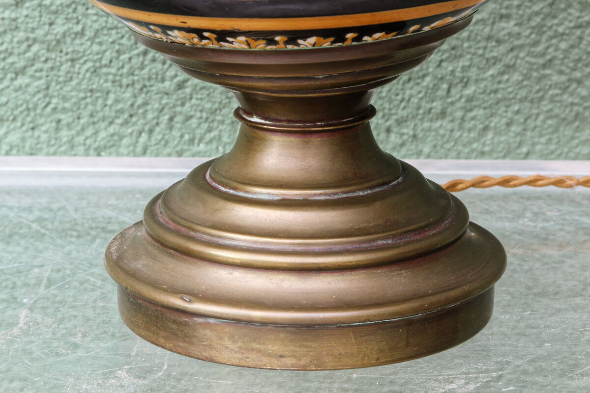 Gien lamp, brass and earthenware