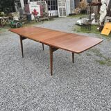 Scandinavian extendable table from the 60s in teak, 250cm L
