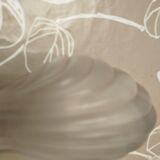 Applique art déco en verre dépoli rosé coquillage