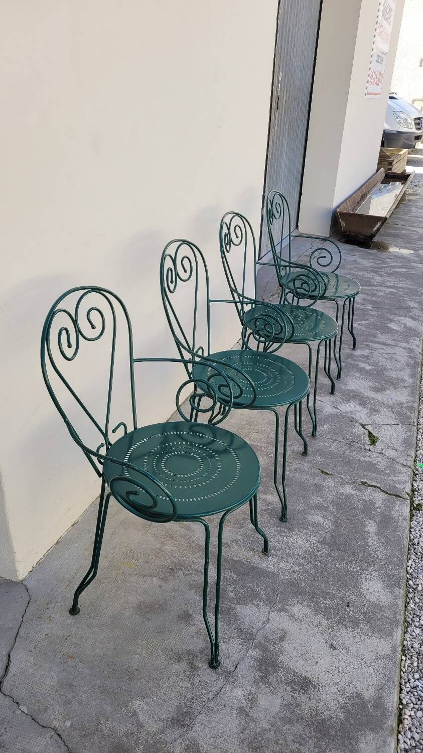 Série de 4 fauteuils de Jardin Fermob en fer ancien
