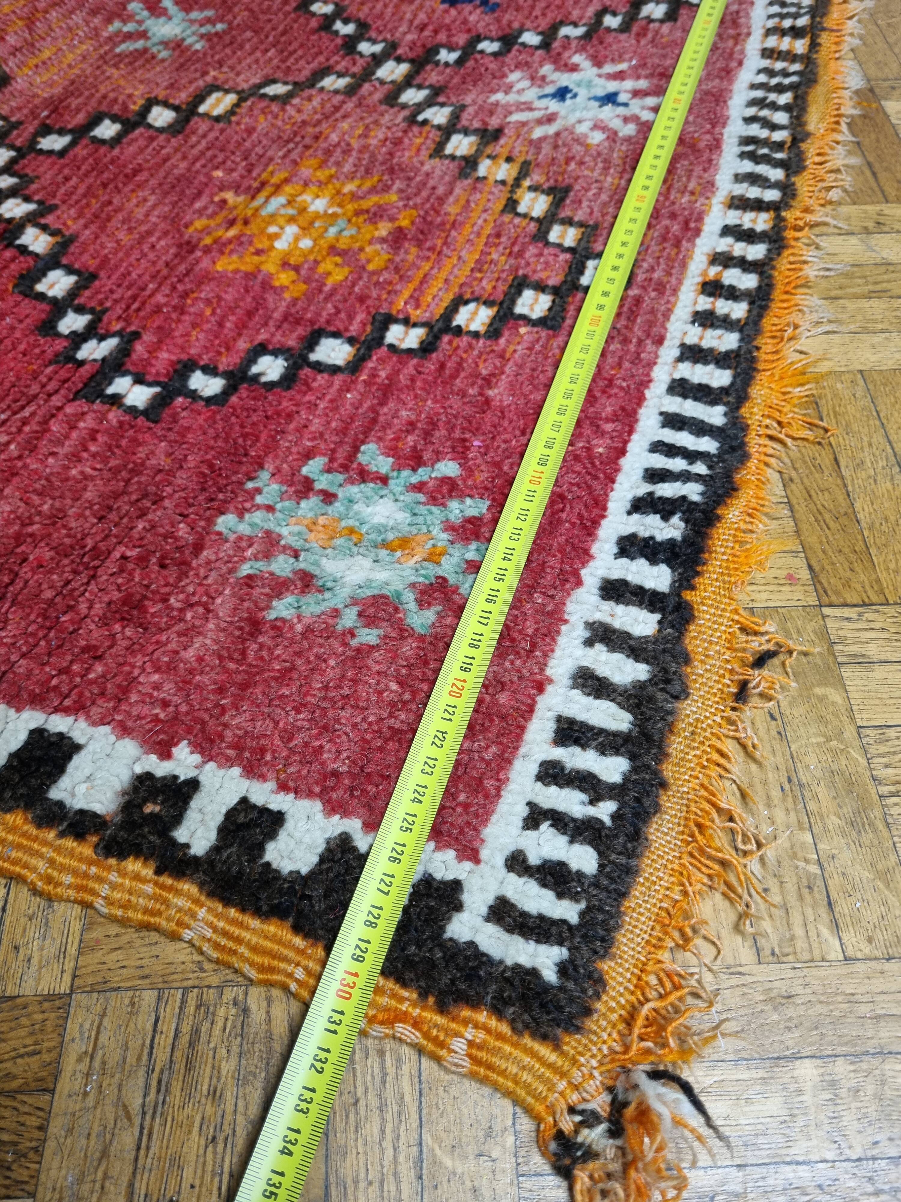 Moroccan Kilim handmade carpet, 166 cm x 131 cm