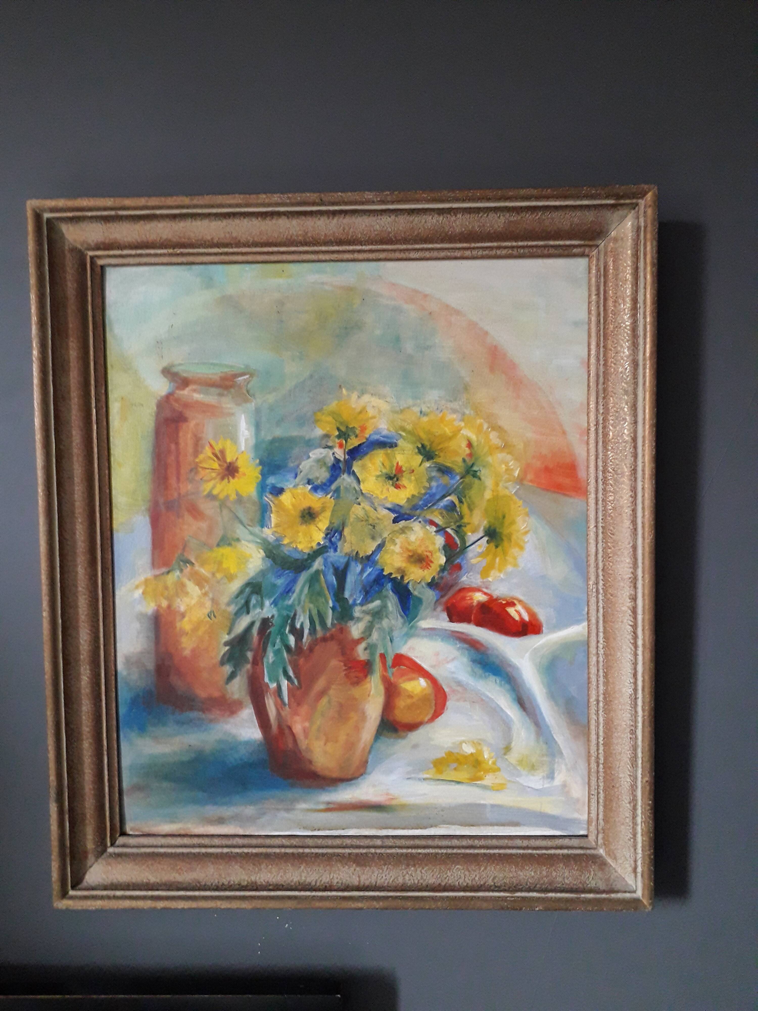 Antique painting depicting a bouquet of flowers