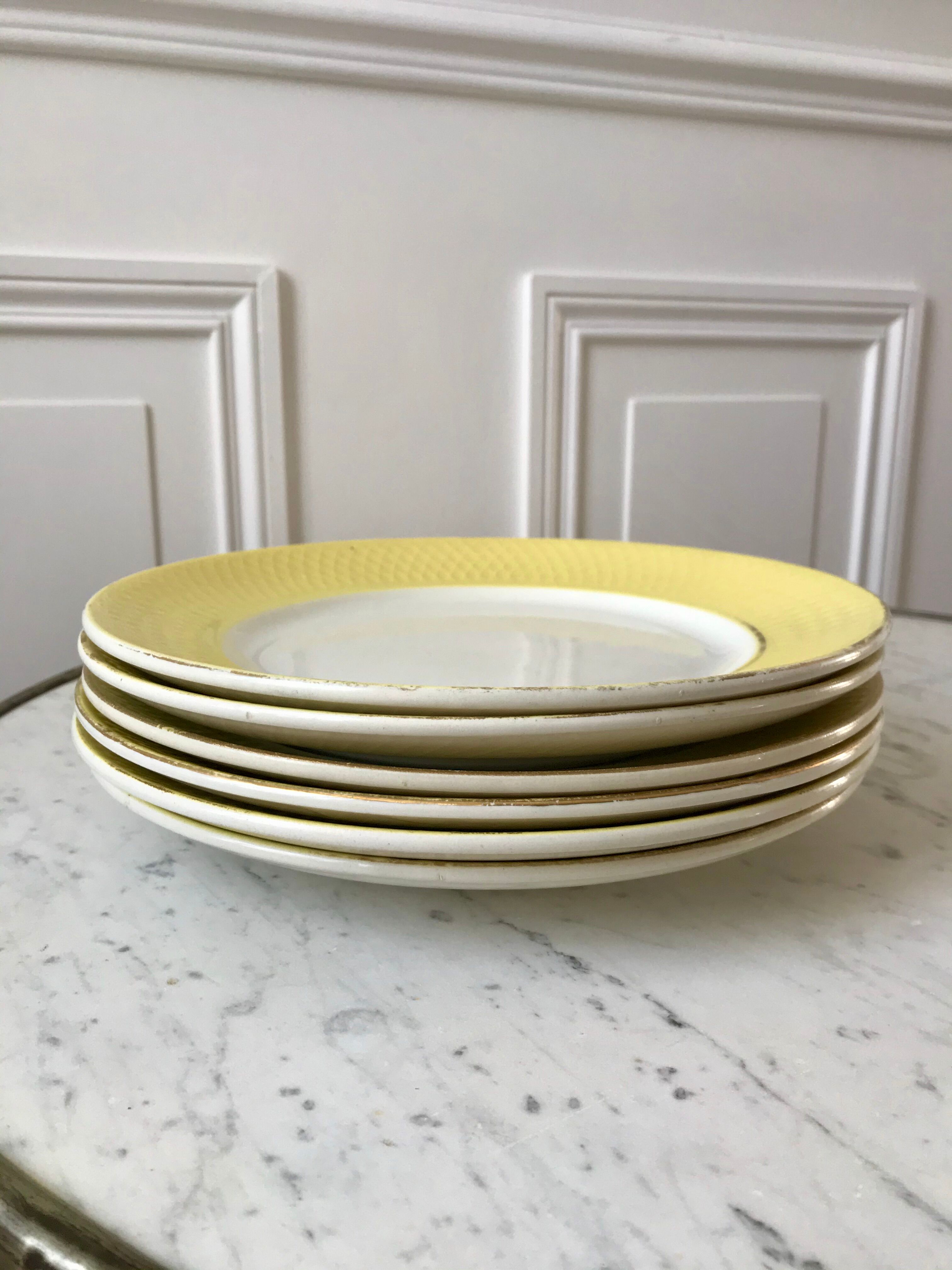 set of 6 flat plates Moulin des Loups textured canary yellow 50s