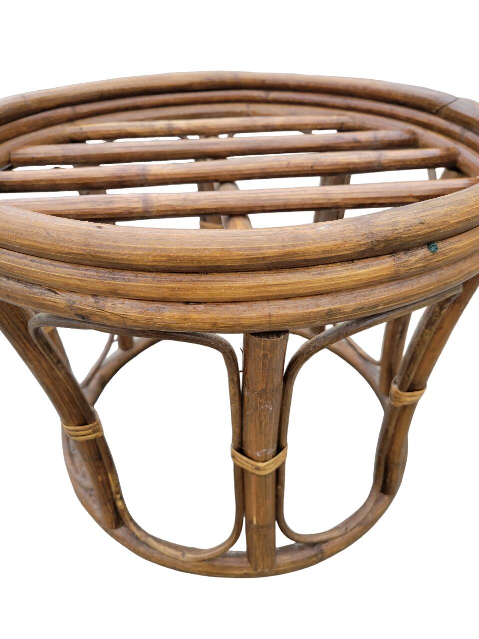 Vintage rattan pouf