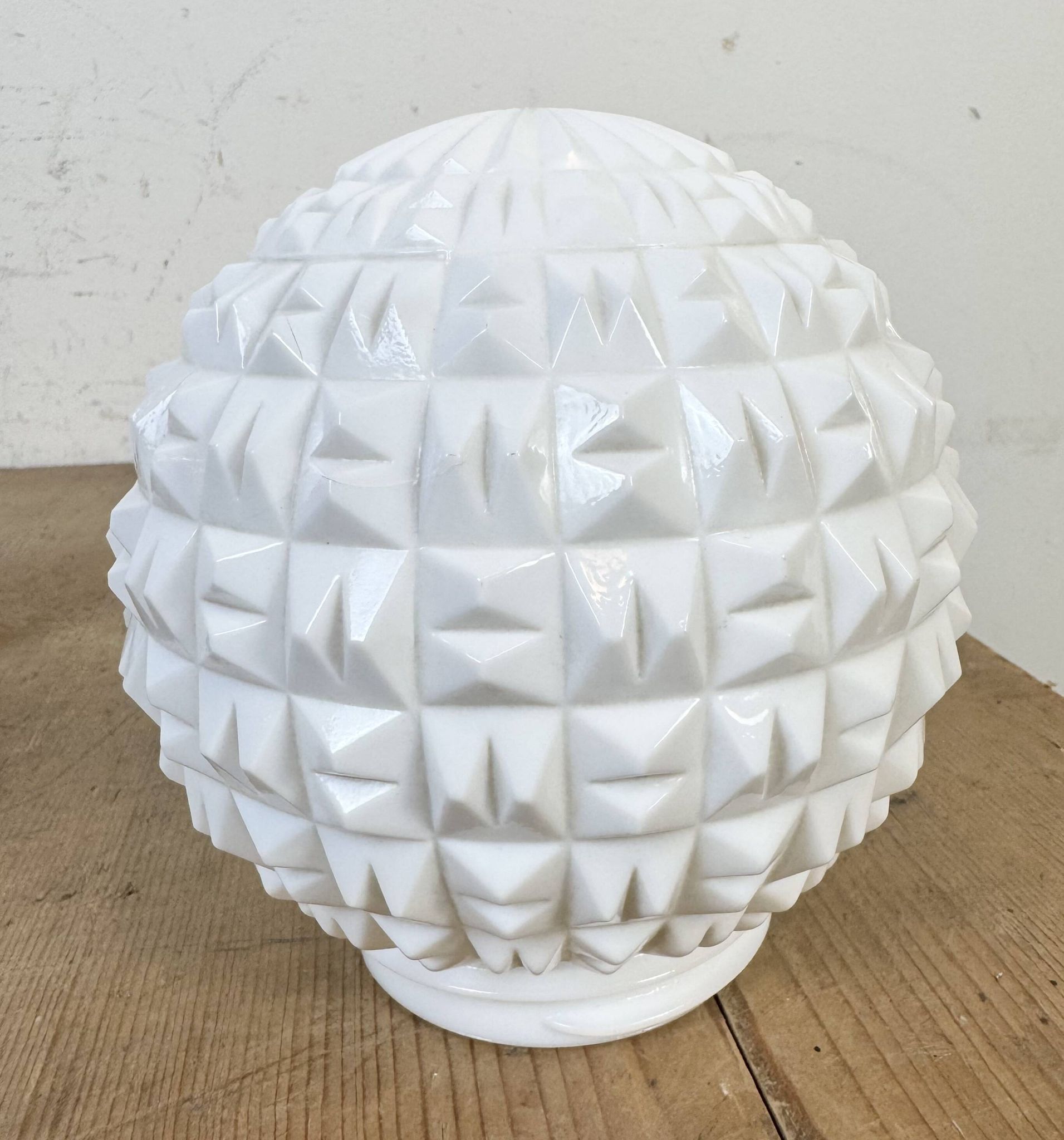 Applique murale en porcelaine blanche vintage, années 1970